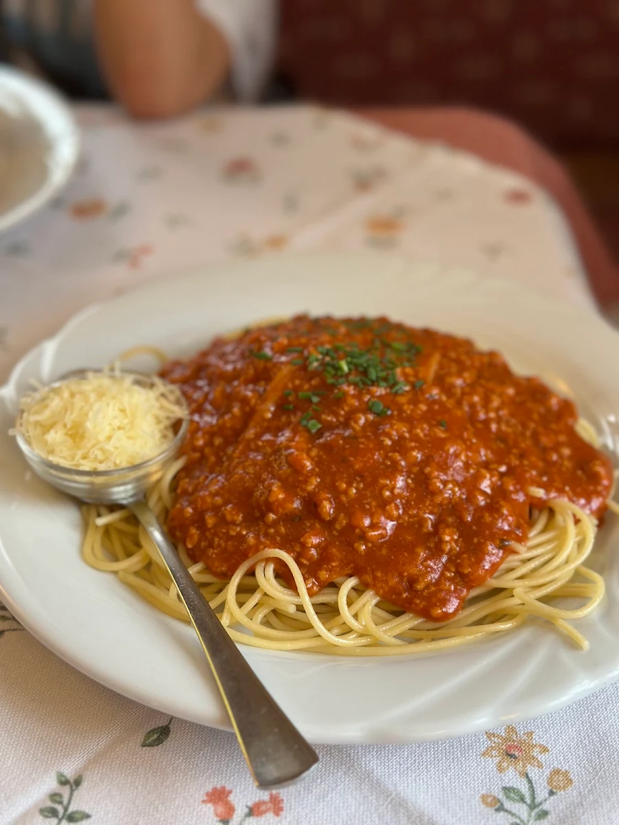 Nudeln Bolognese