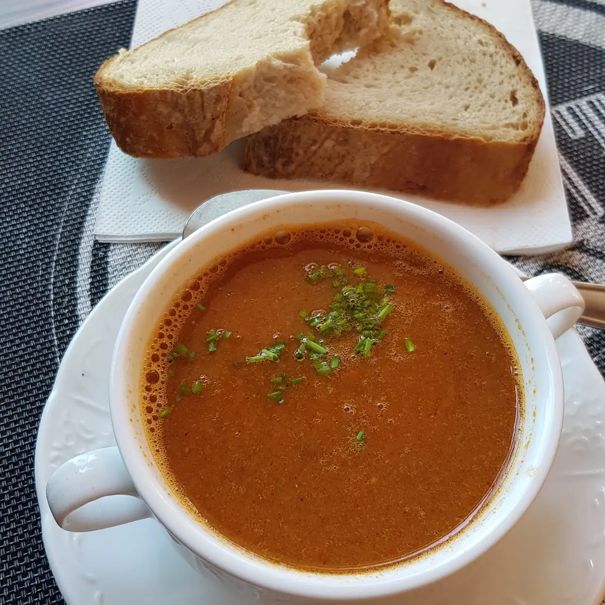 Panonische Fischsuppe