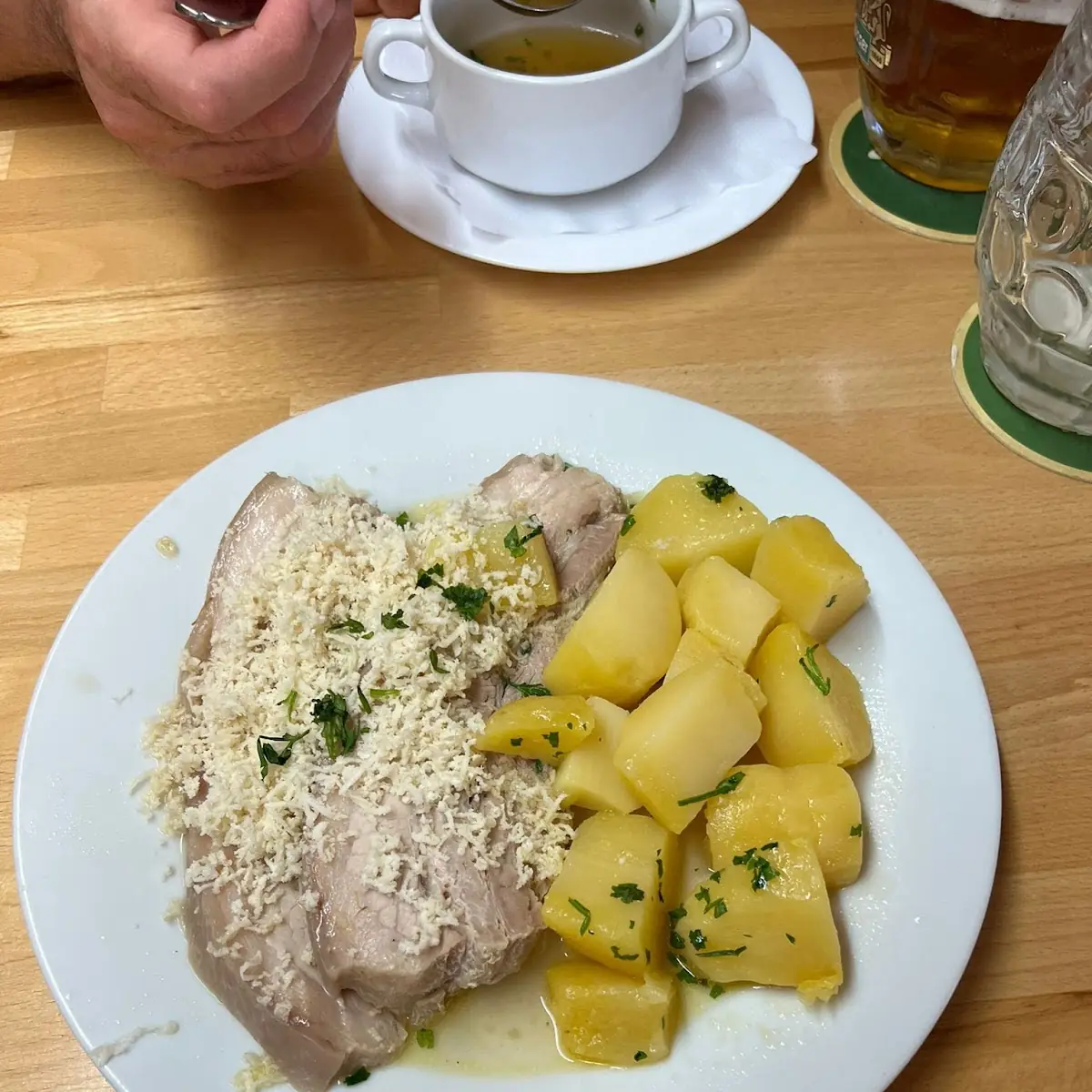 Porc Cu Cartofi