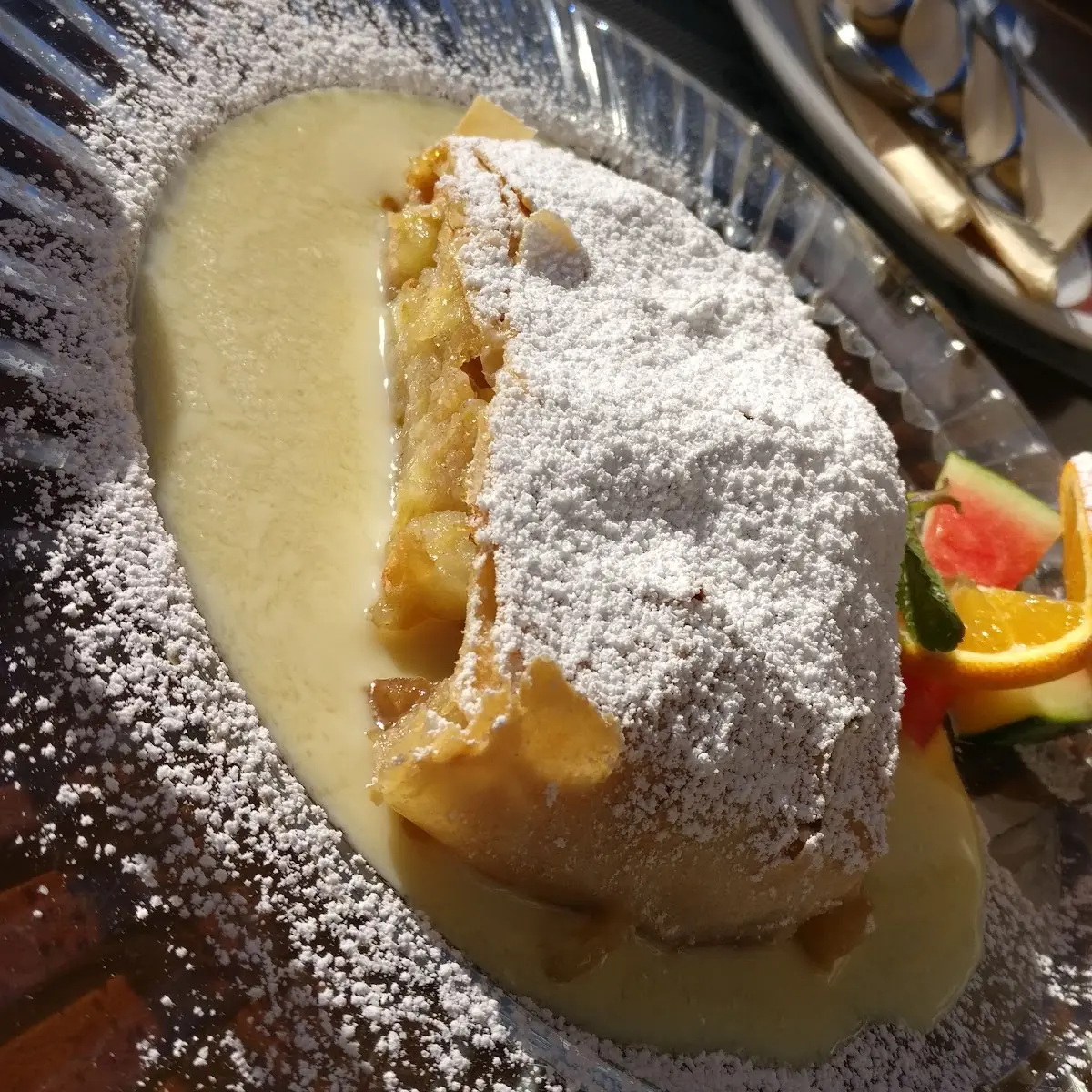 Apfelstrudel Mit Vanille Sauce