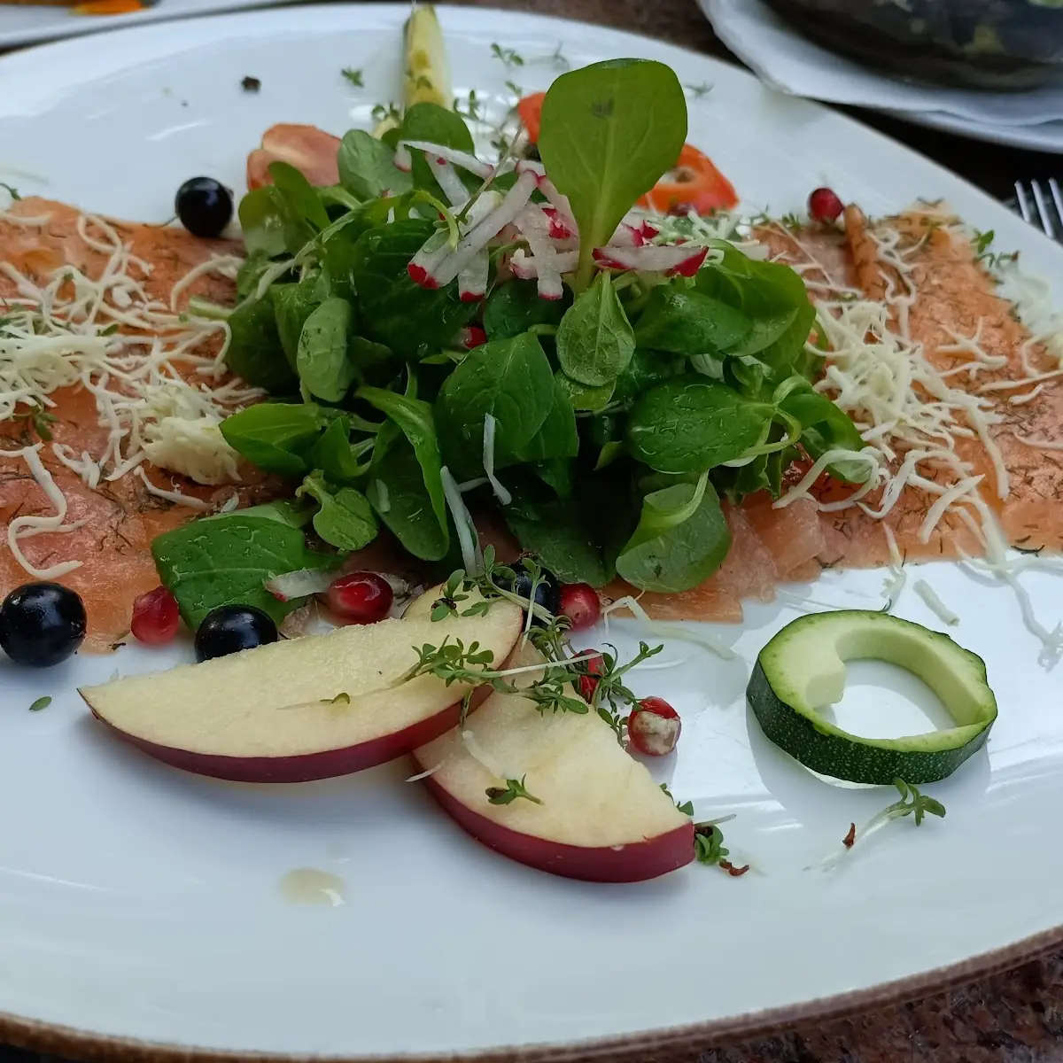 Lachsforellen Carpaccio