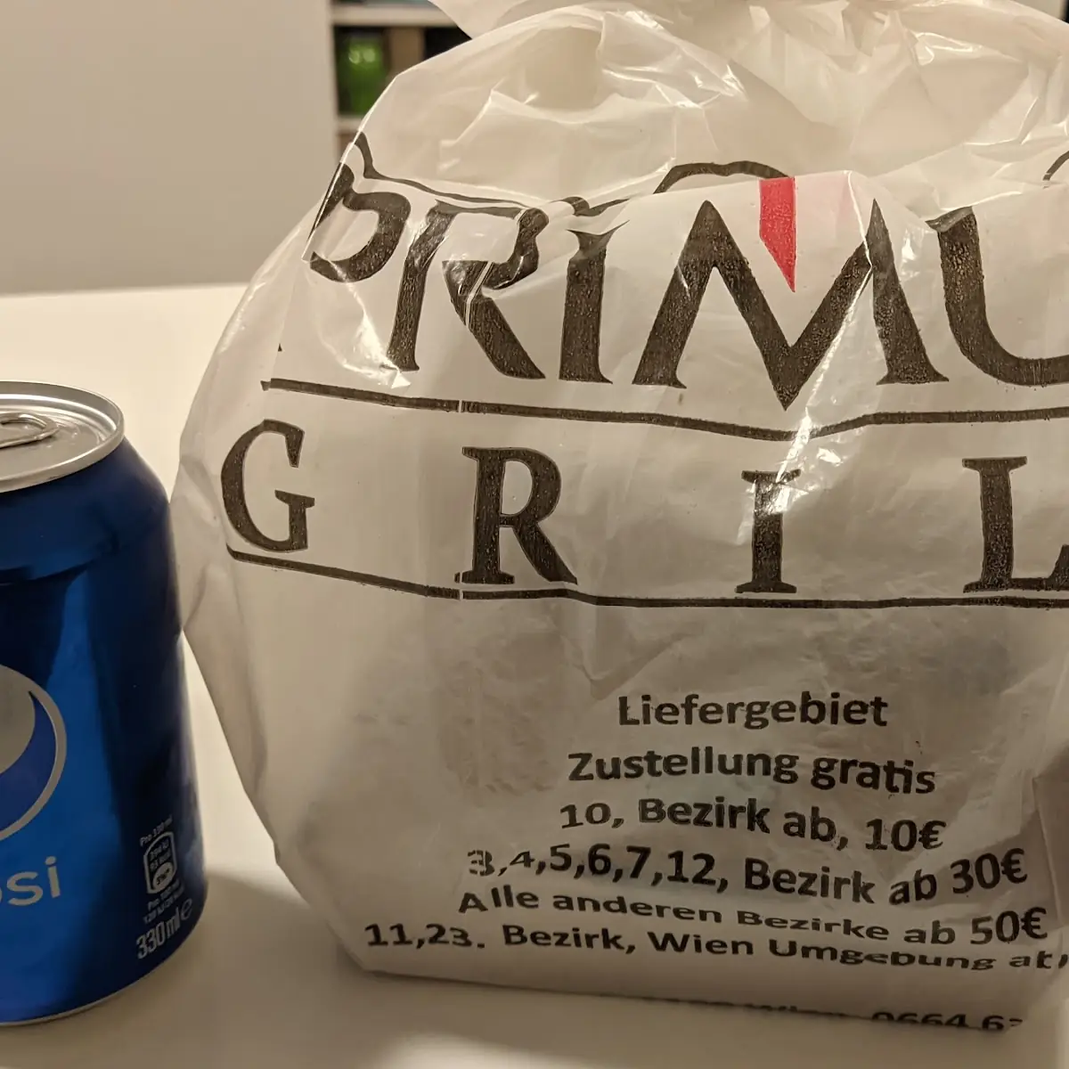 Verpacktes Primus Double Burger Menü