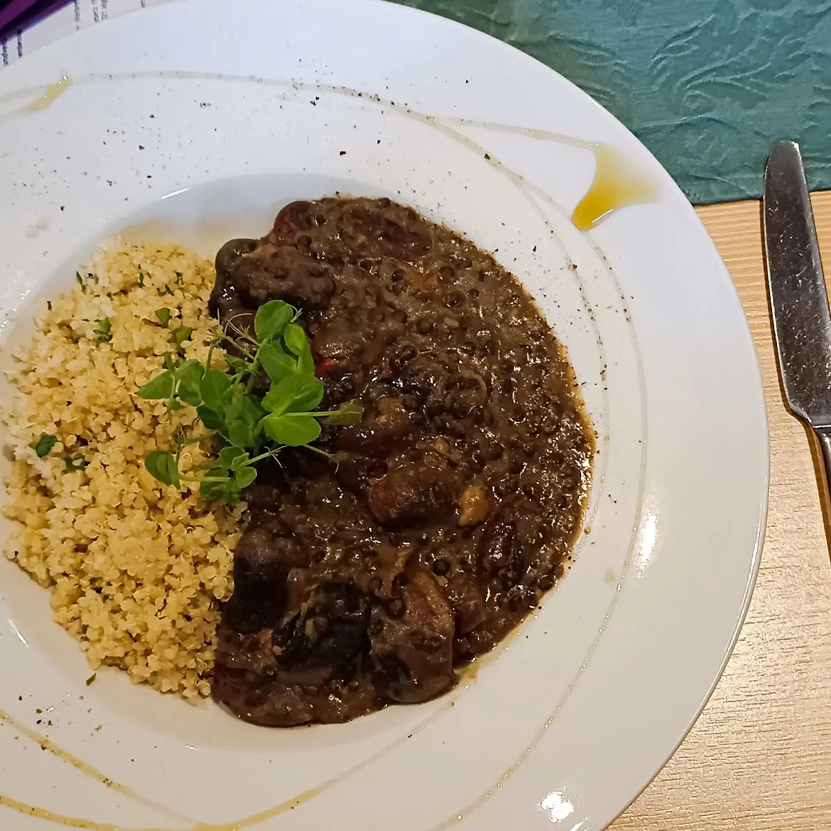 Veganes Käferbohnen-curry