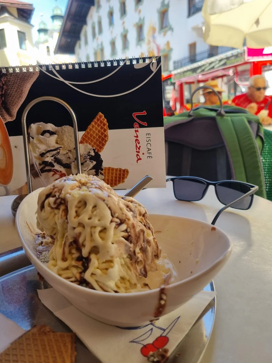 Spaghetti Eis