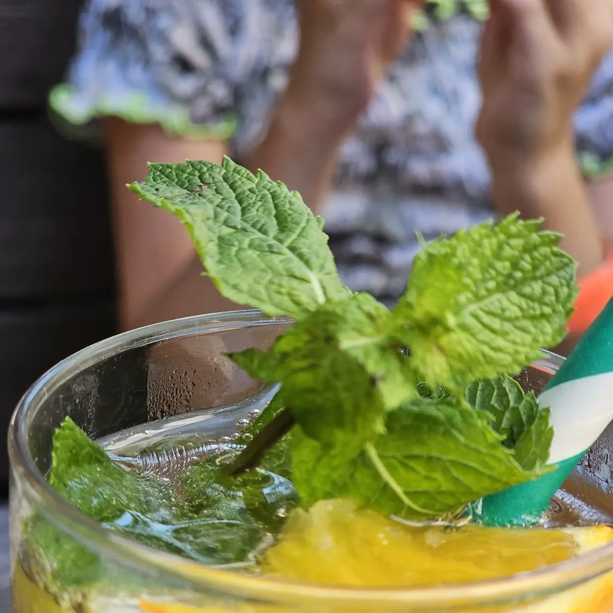 Mango Spritz