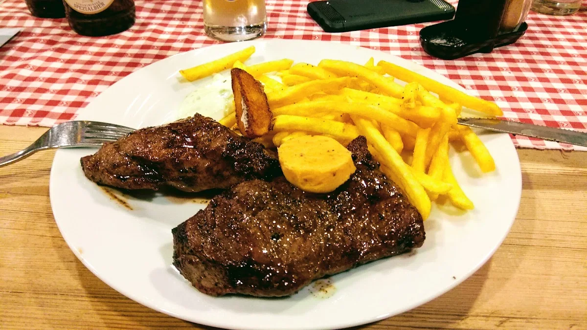 Hirsch Steak Frites