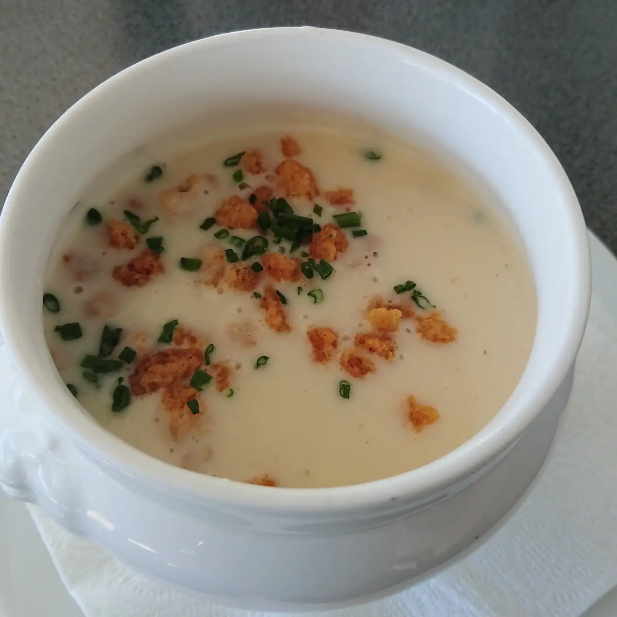 Spargelcremesuppe