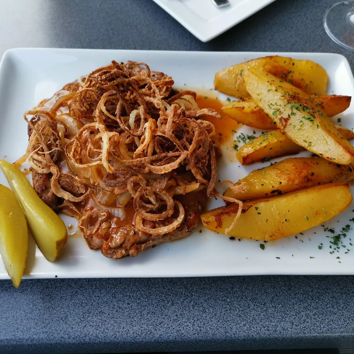 Zwiebelrostbraten
