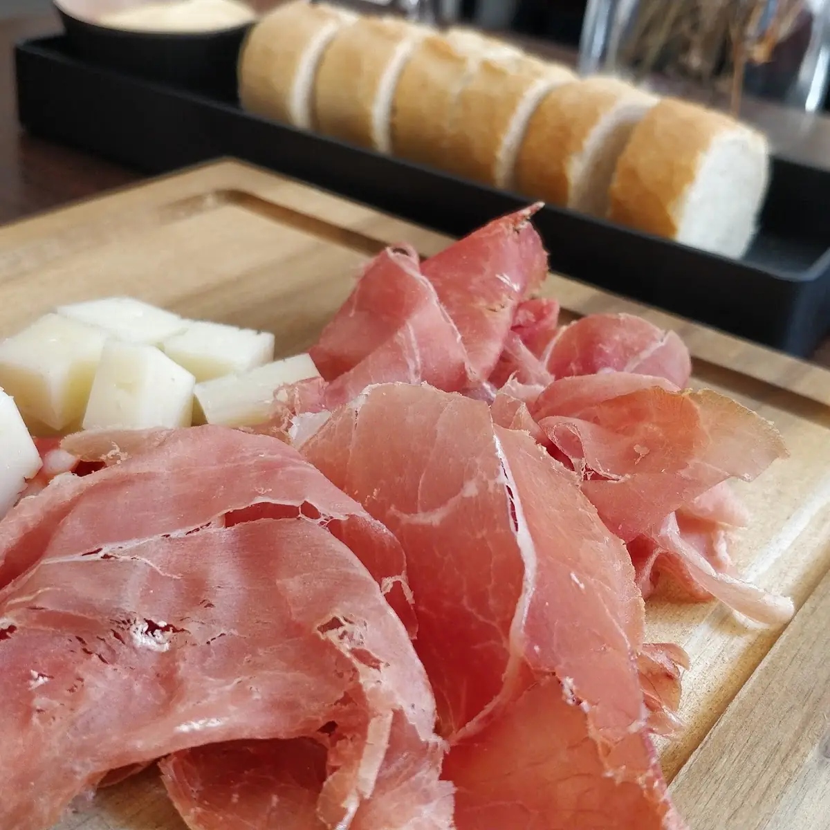 Jamon Y Queso Manchego