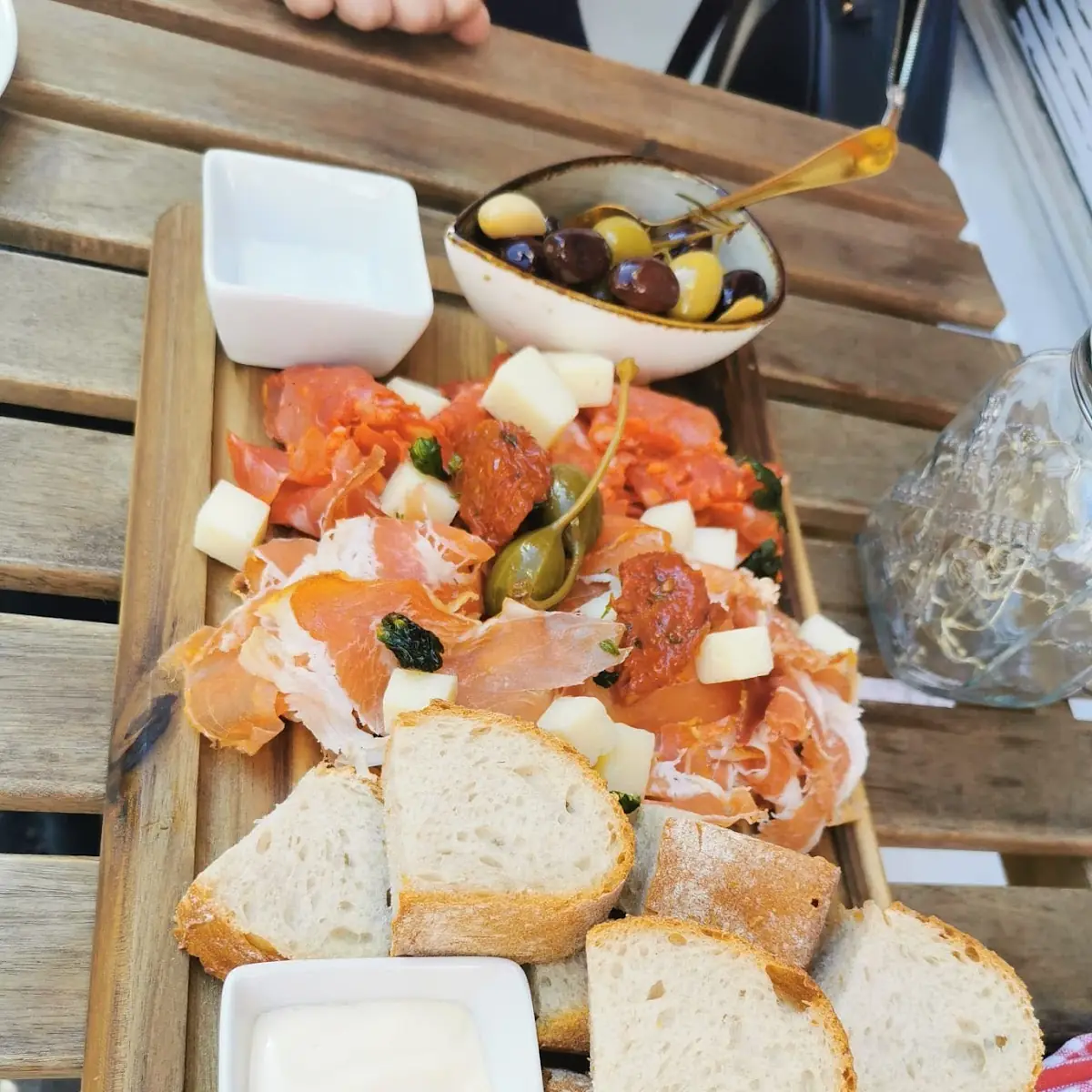 Platte Mit Jamon Manchego Und Chorizo