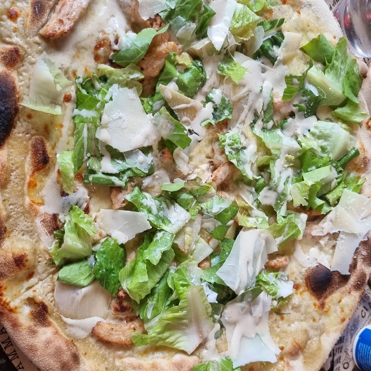 Pizza Caesare E Pollo