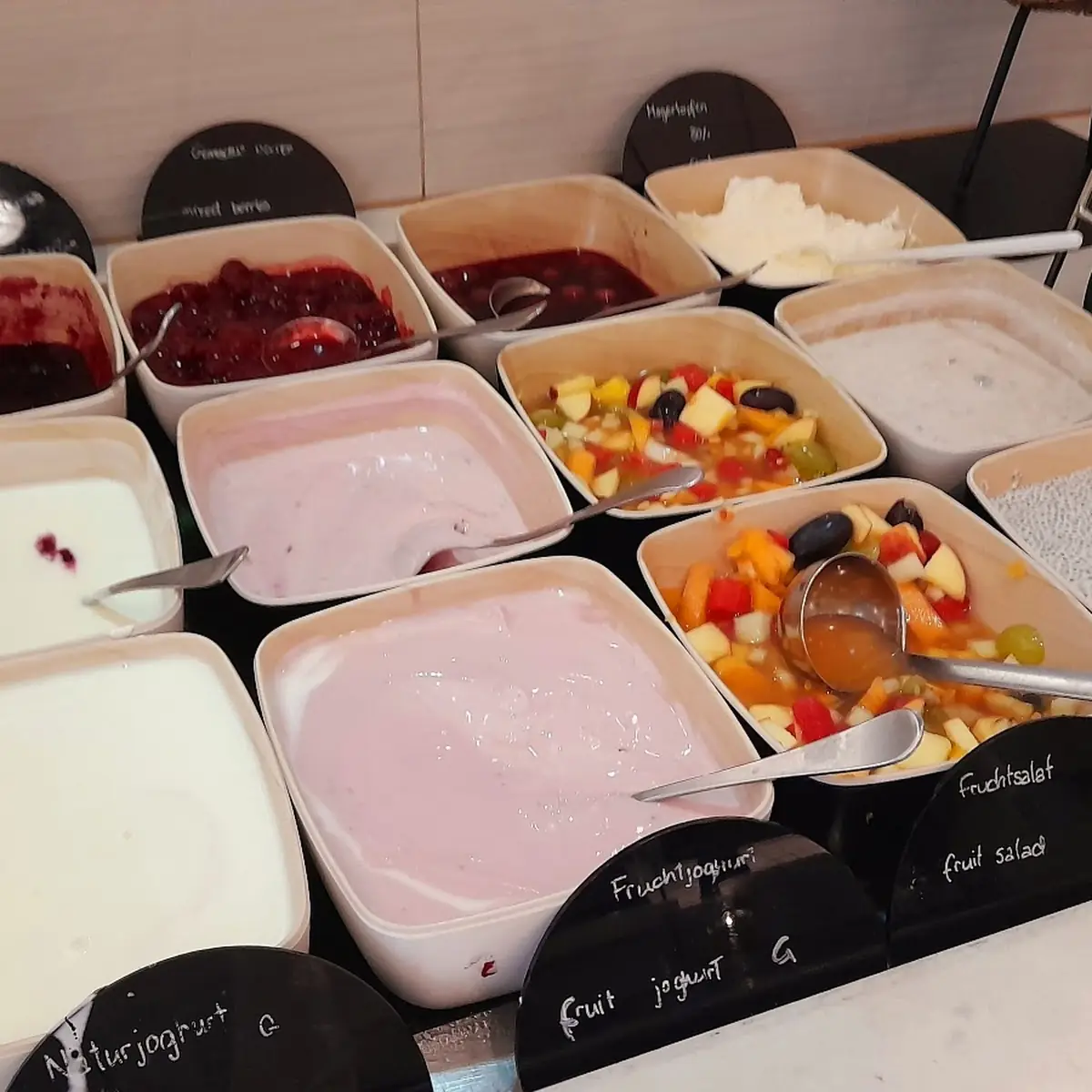 Obst Und Joghurt