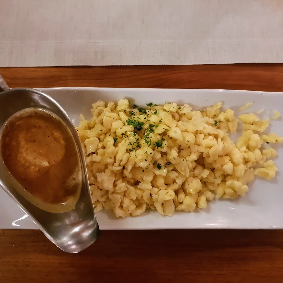 Spätzle Mit Rahmsauce