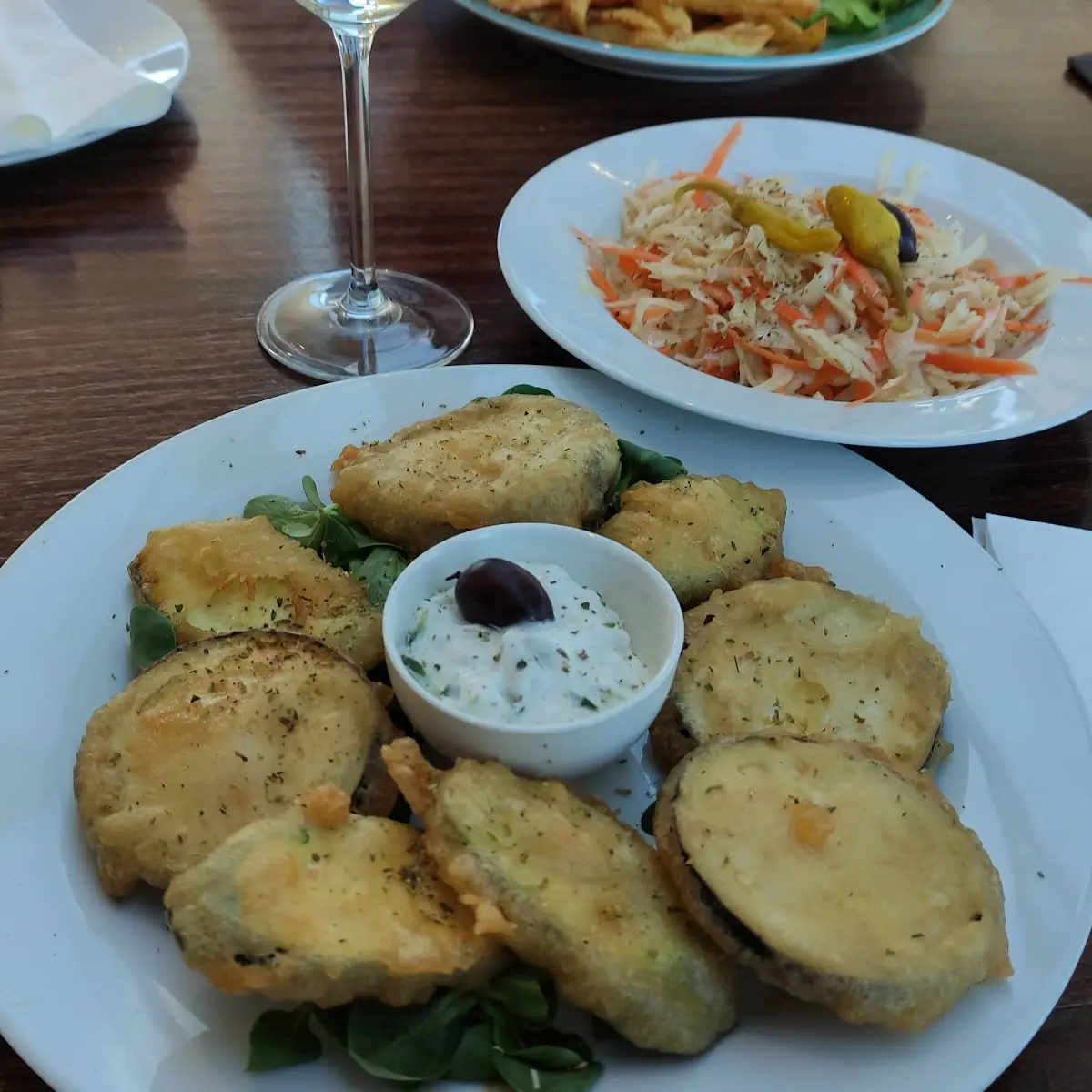 Melanzani Und Zucchini Gebacken Mit Tzatziki
