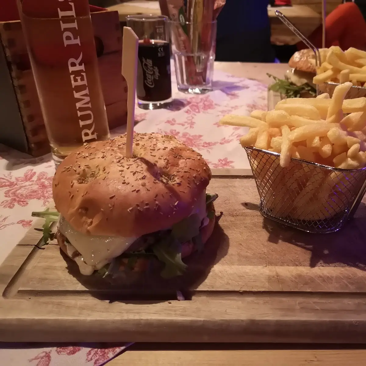 Deluxe Burger