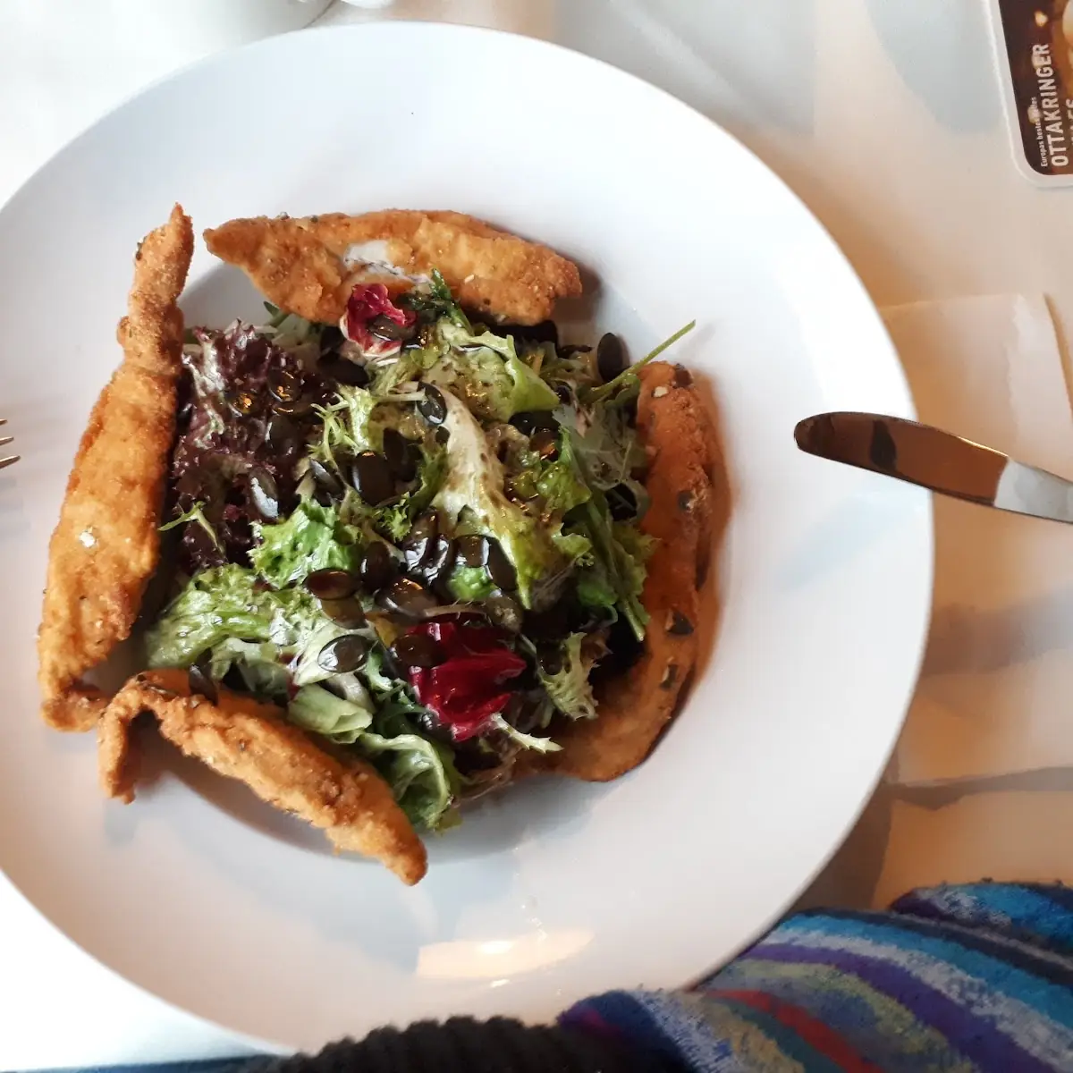 Backhendl Salat