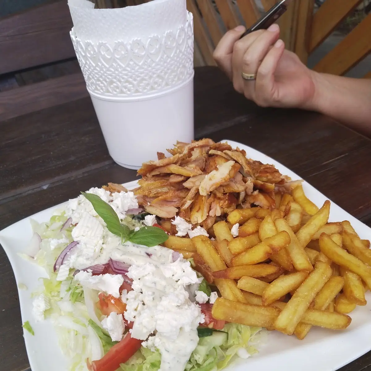 Highlights, BADEM Pizza & Kebaphaus