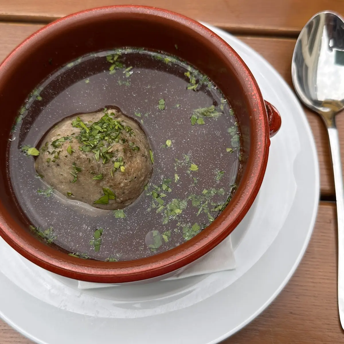 Leberknödelsuppe