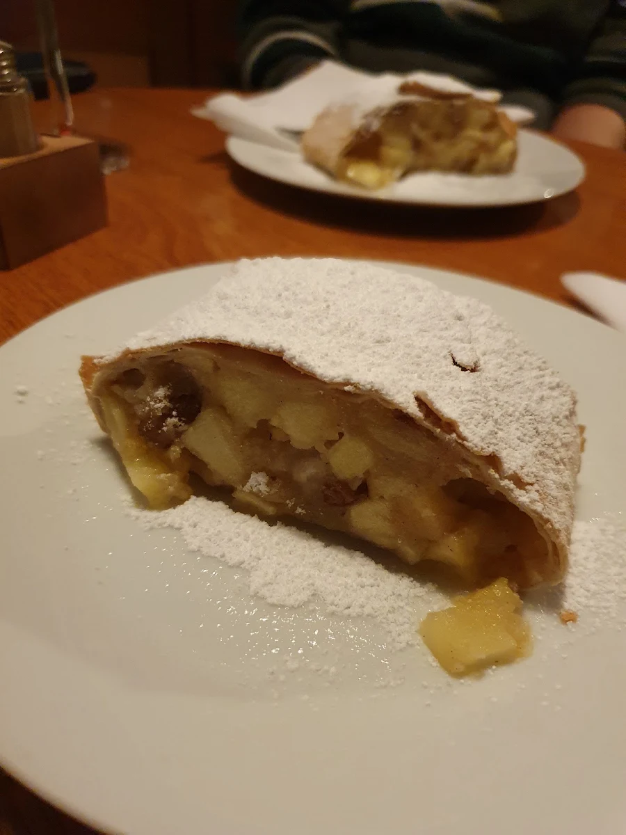 Apfelstrudel