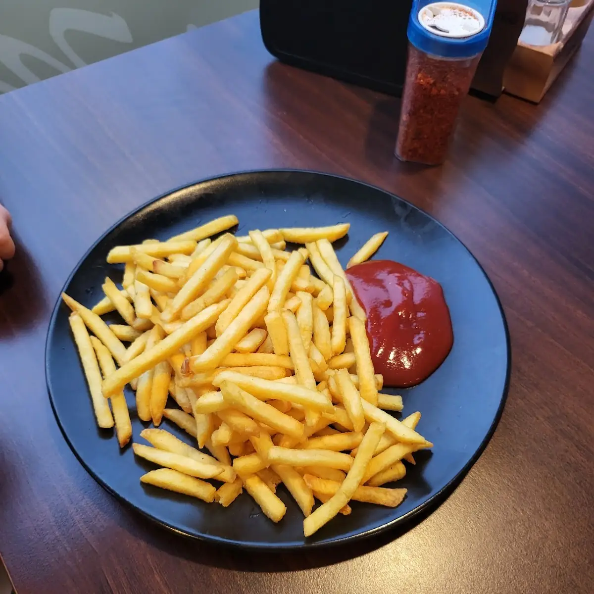 Kleine Portion Pommes