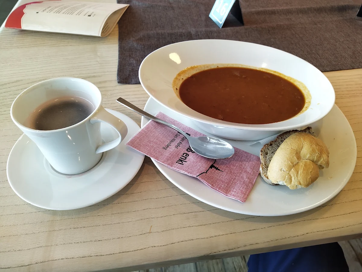 Goulasch Suppe