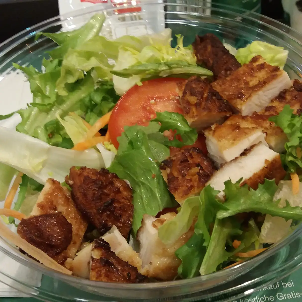 Chicken Caesar Salat Mcmenü