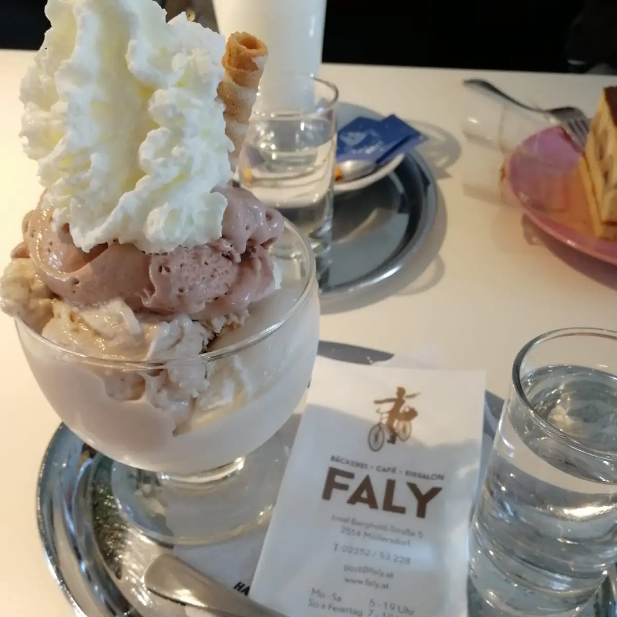 Gemischtes Eis
