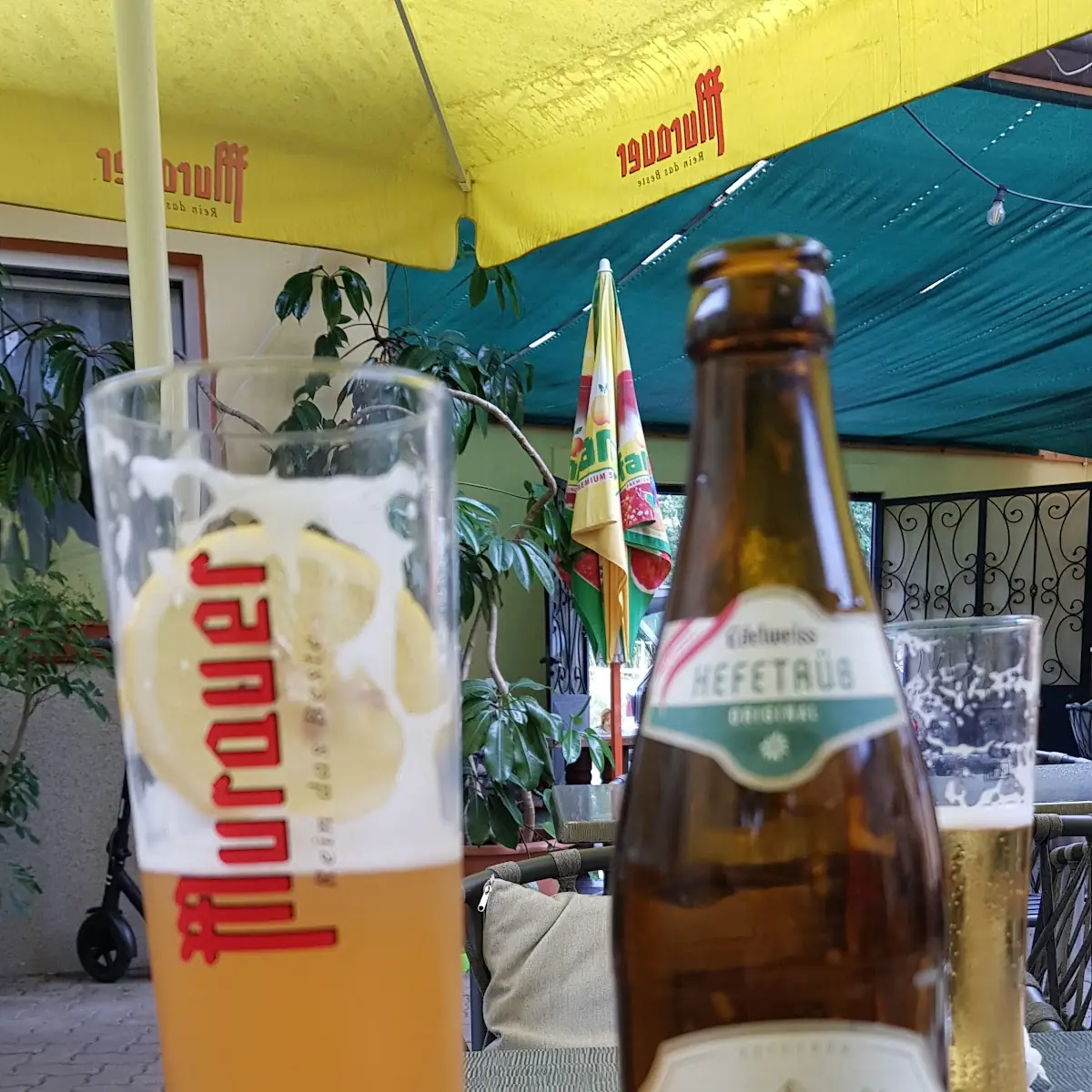 Edelweiß Weizenbier Und Murauer Bier
