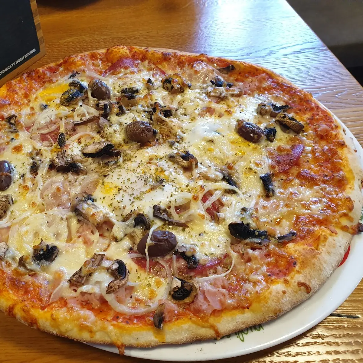 Pizza Capricciosa