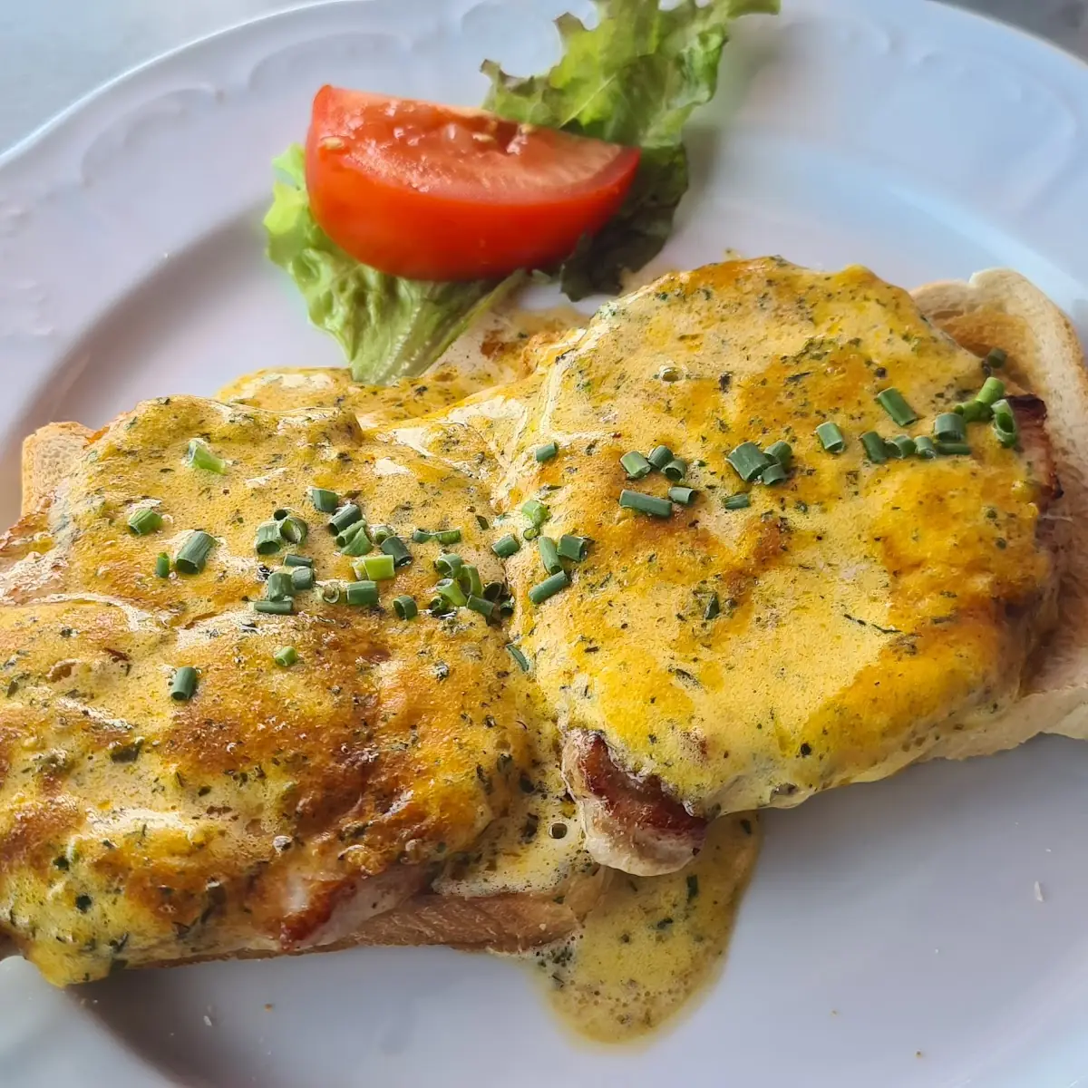 Schnitzel Auf Toast