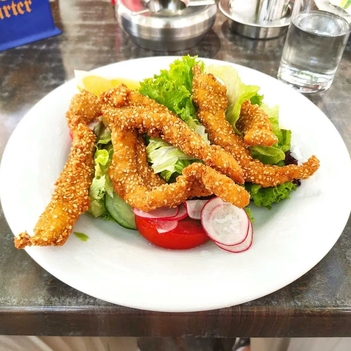 Steierischer Backhendlsalat