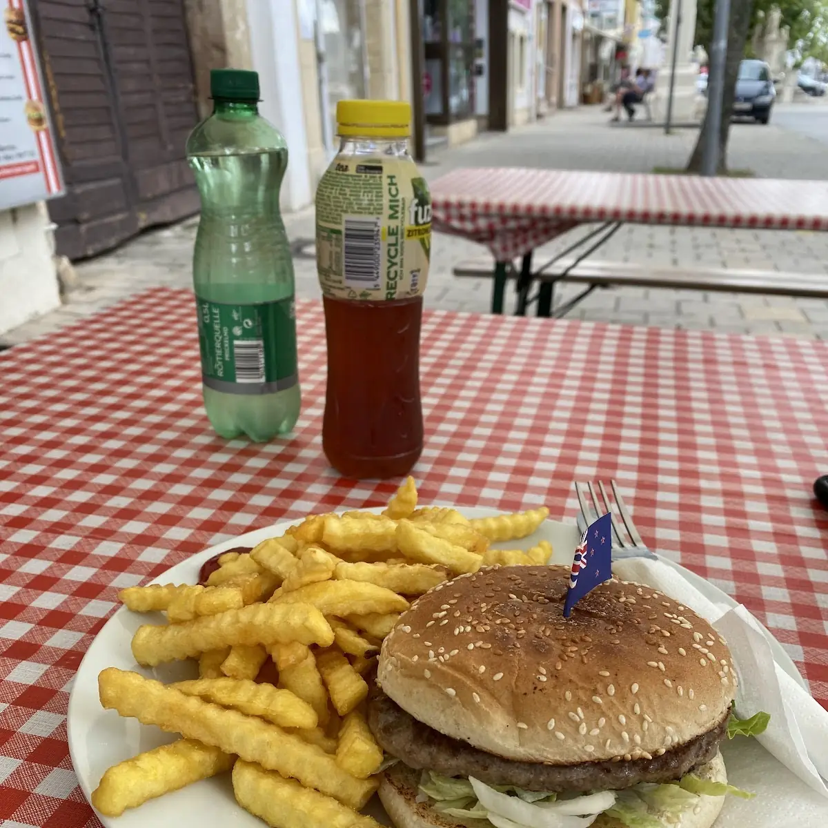 Hamburger with Fries
