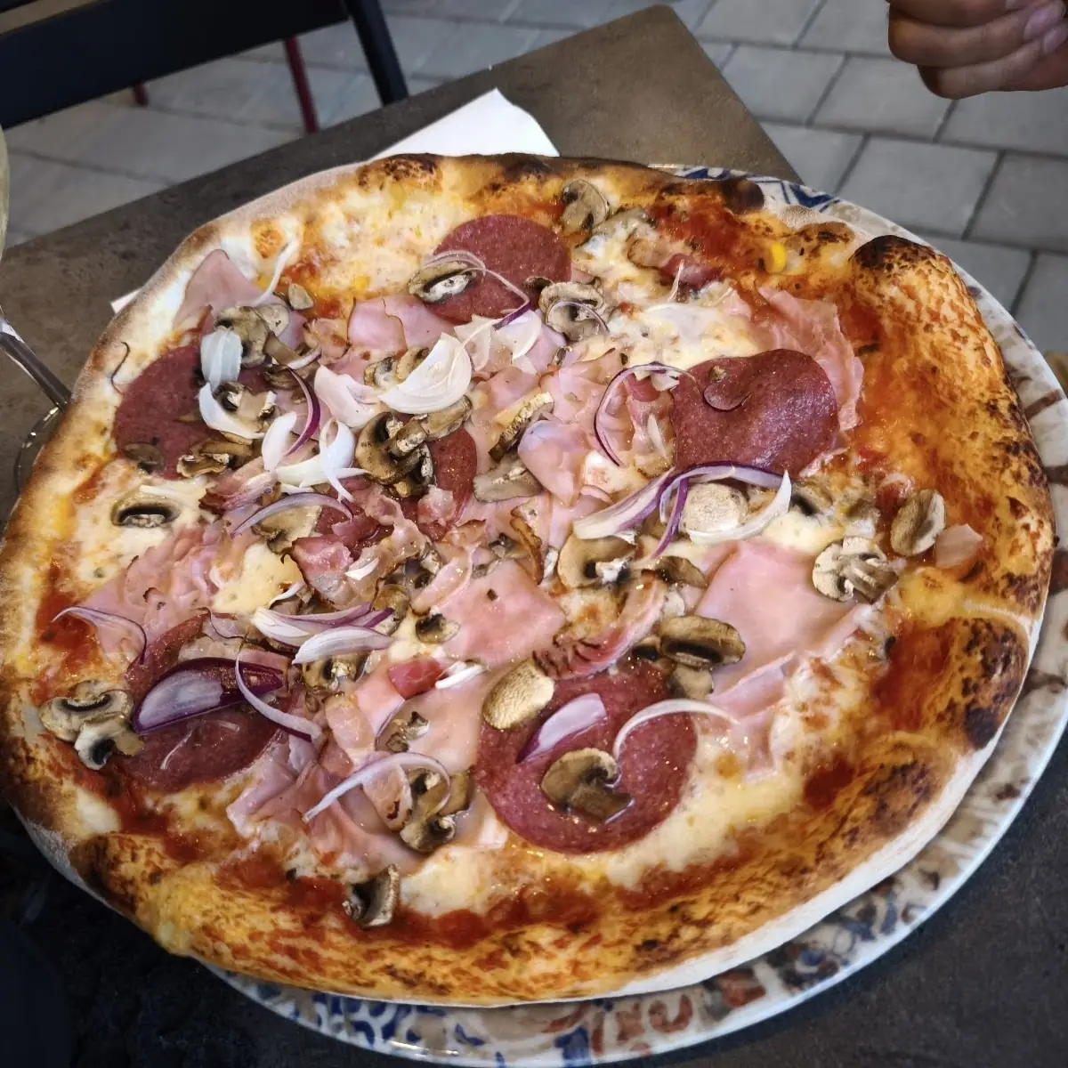 Thunfisch Pizza