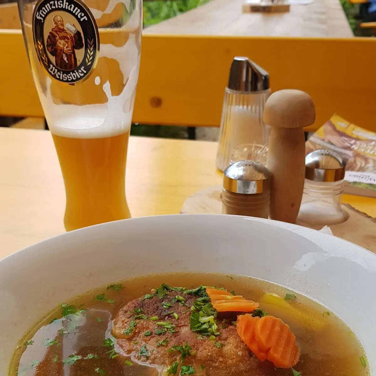 Kasknödelsuppe