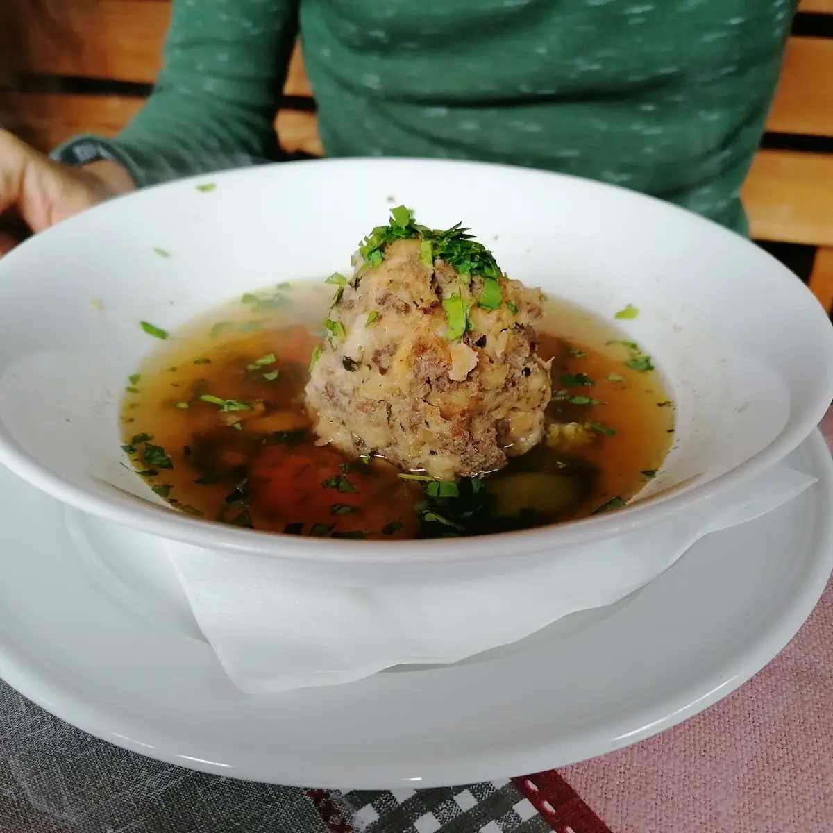 Leberknödelsuppe