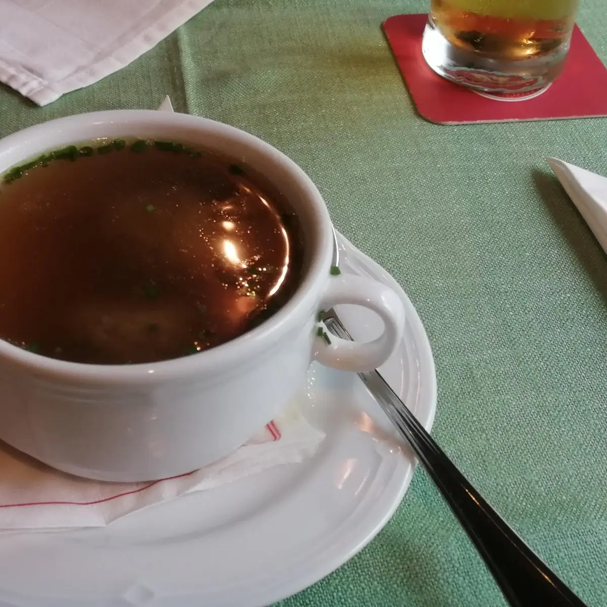 Leberknödelsuppe