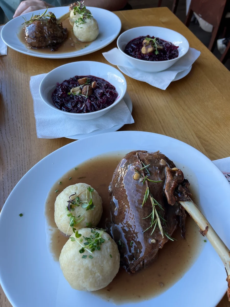Mit Leberknödel