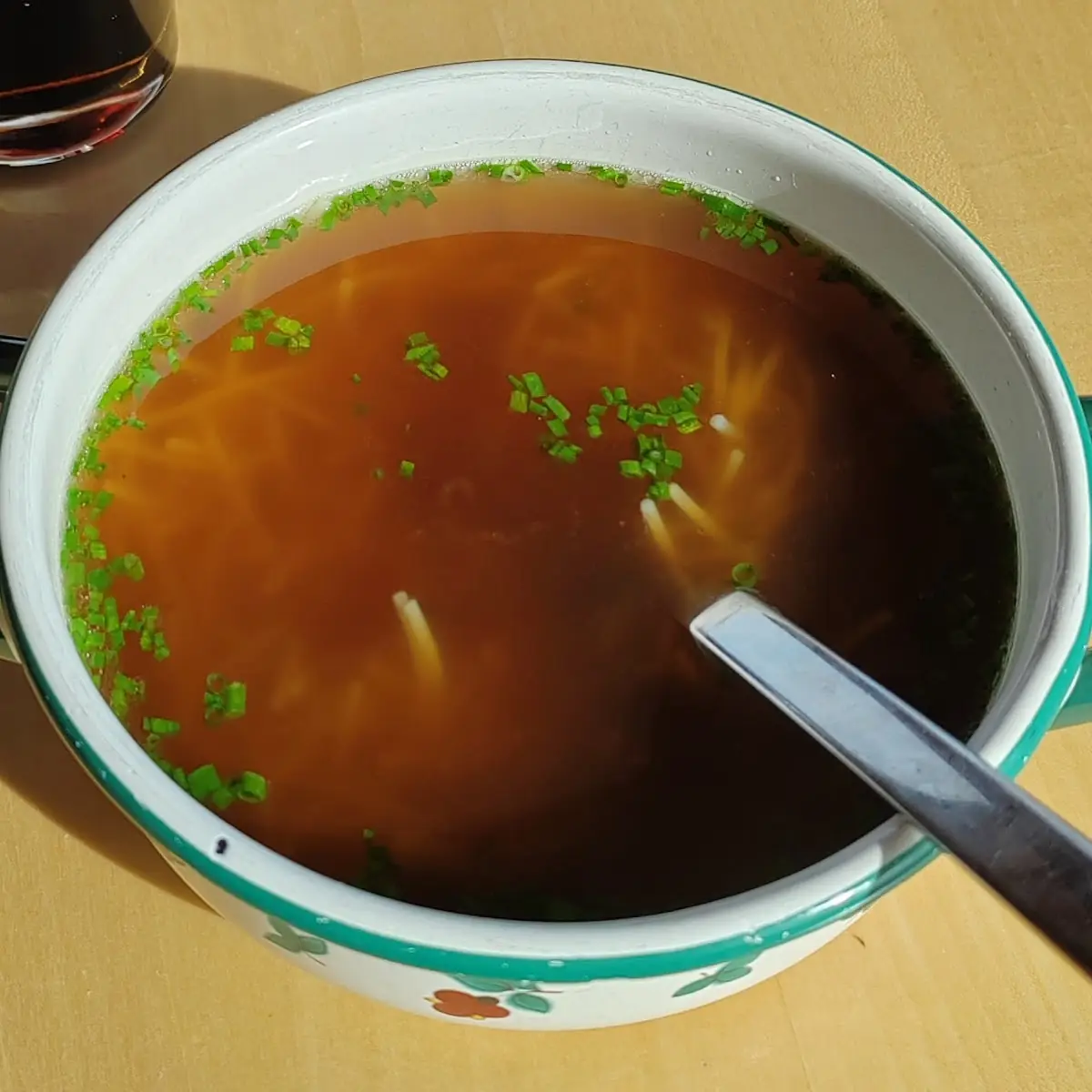 Rindsuppe Mit Nudeln