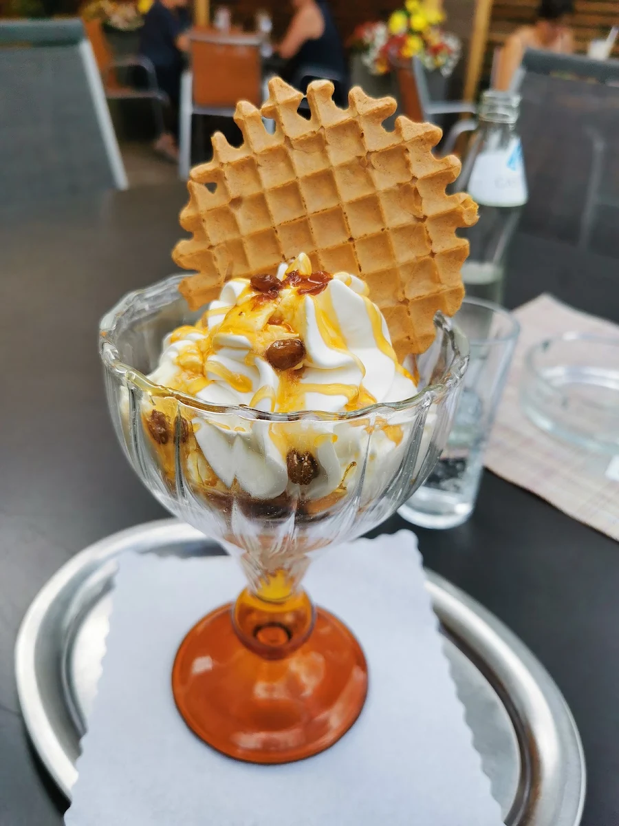 Fruchtbecher