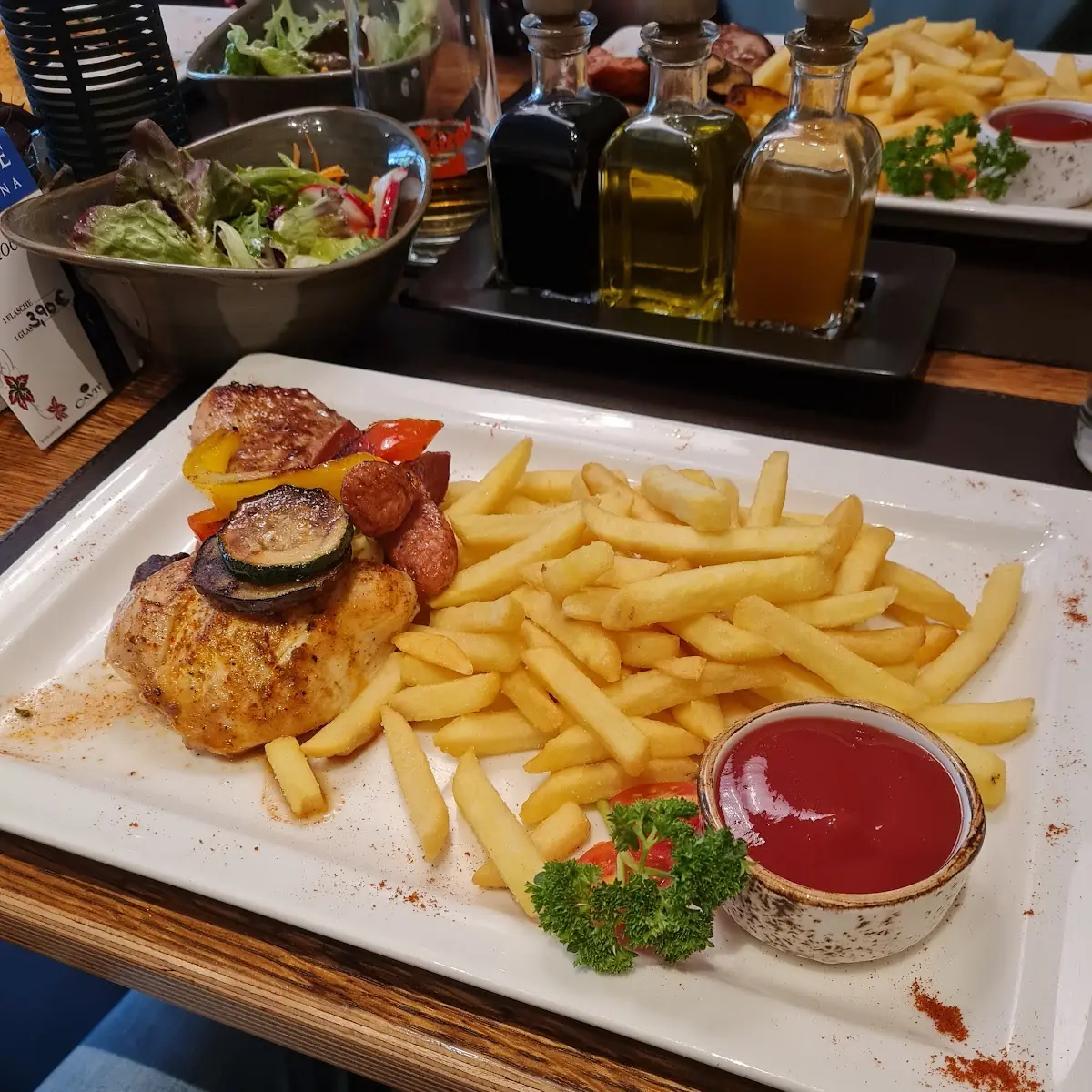 Grillteller Mit Kräuterbutter