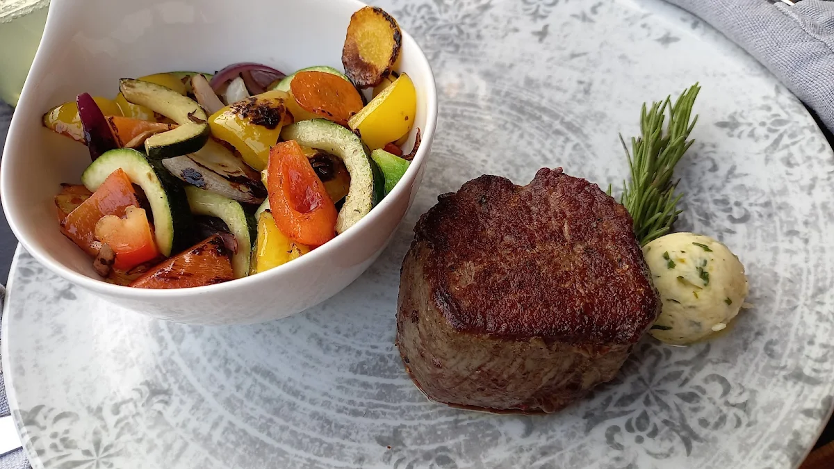 Großes Filet Mit Grillgemüse