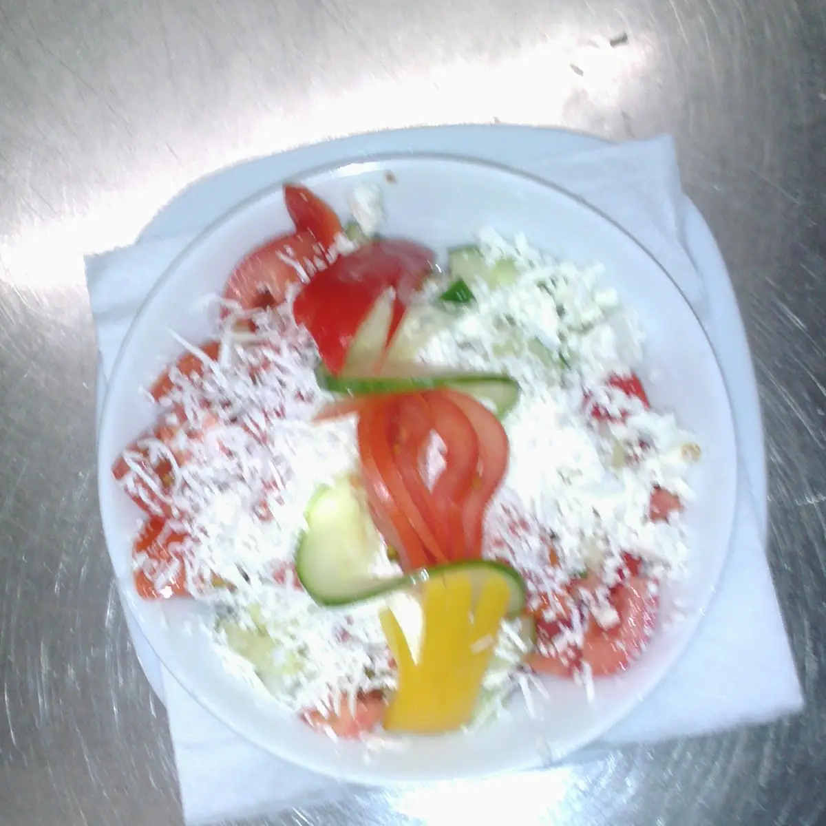Sopska Salat