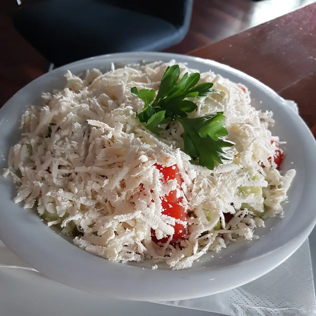 Sopska Salat
