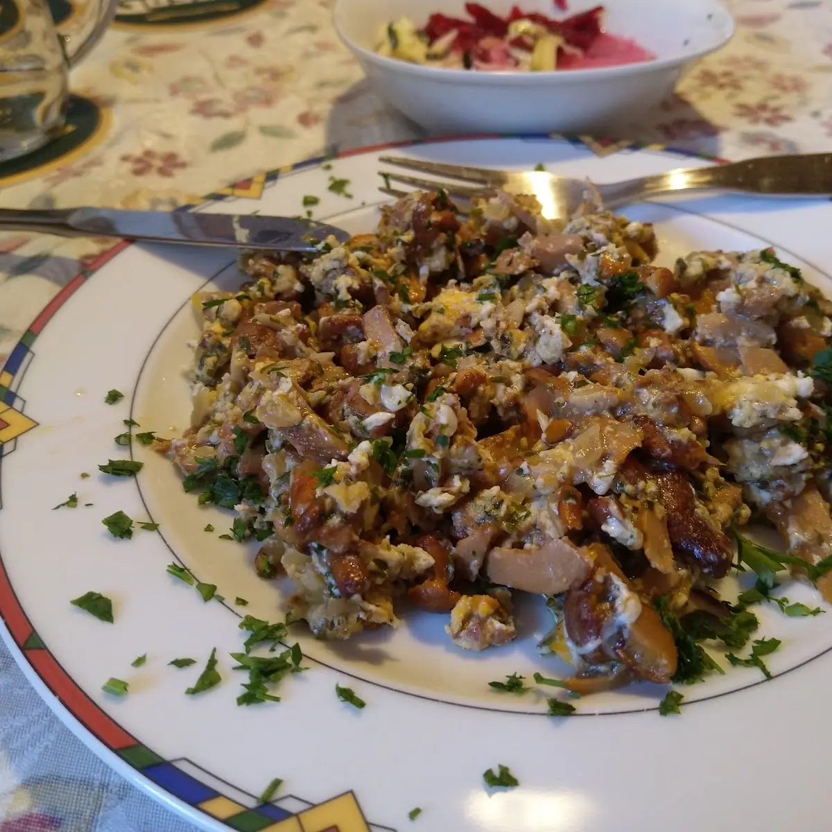 Eierschwammerl Geröstet Mit Ei