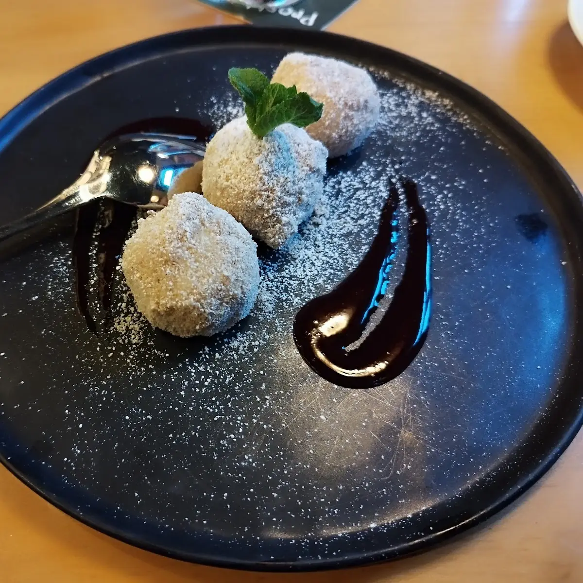 Topfen Nougatknödel