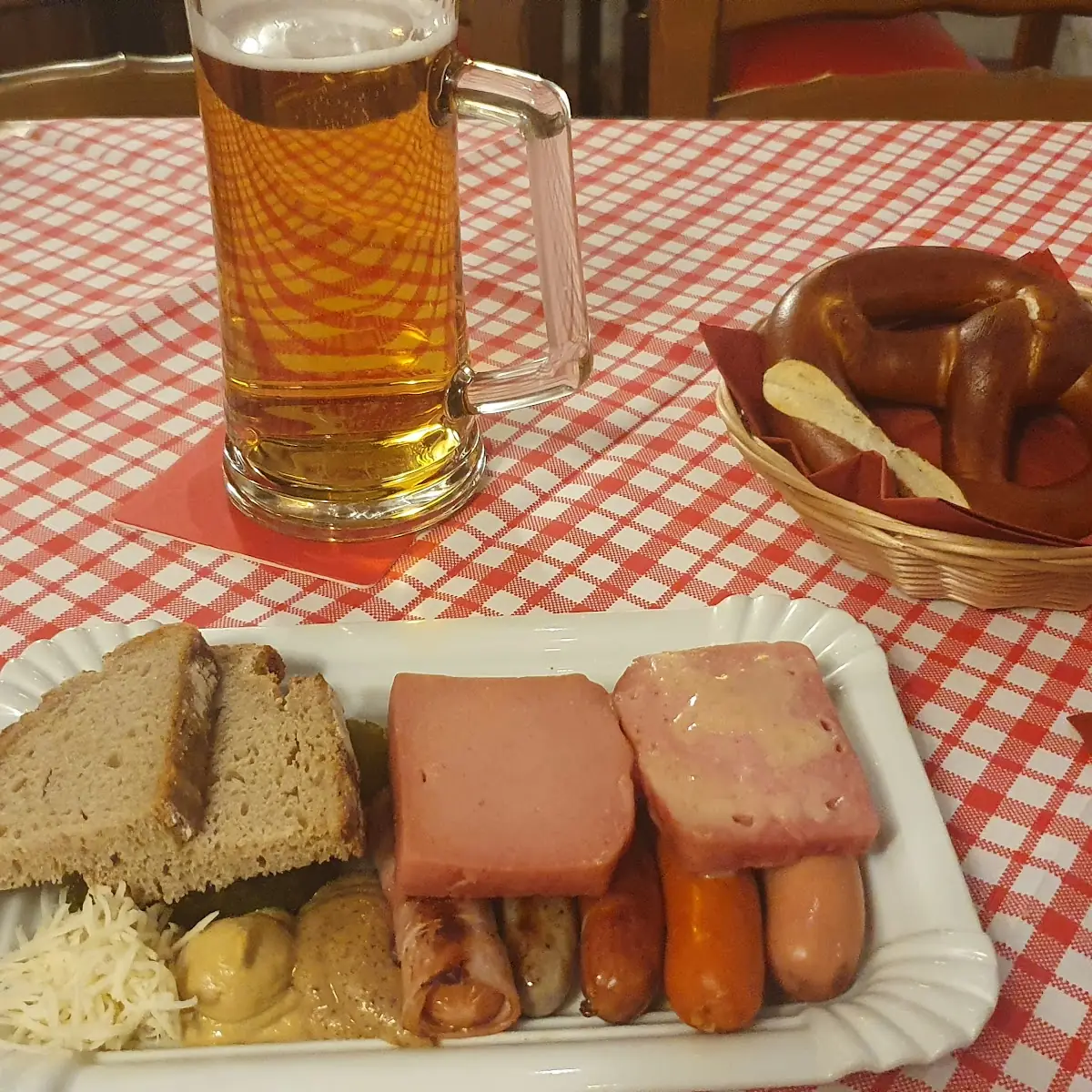 Dégustation de Saucisses Autrichiennes