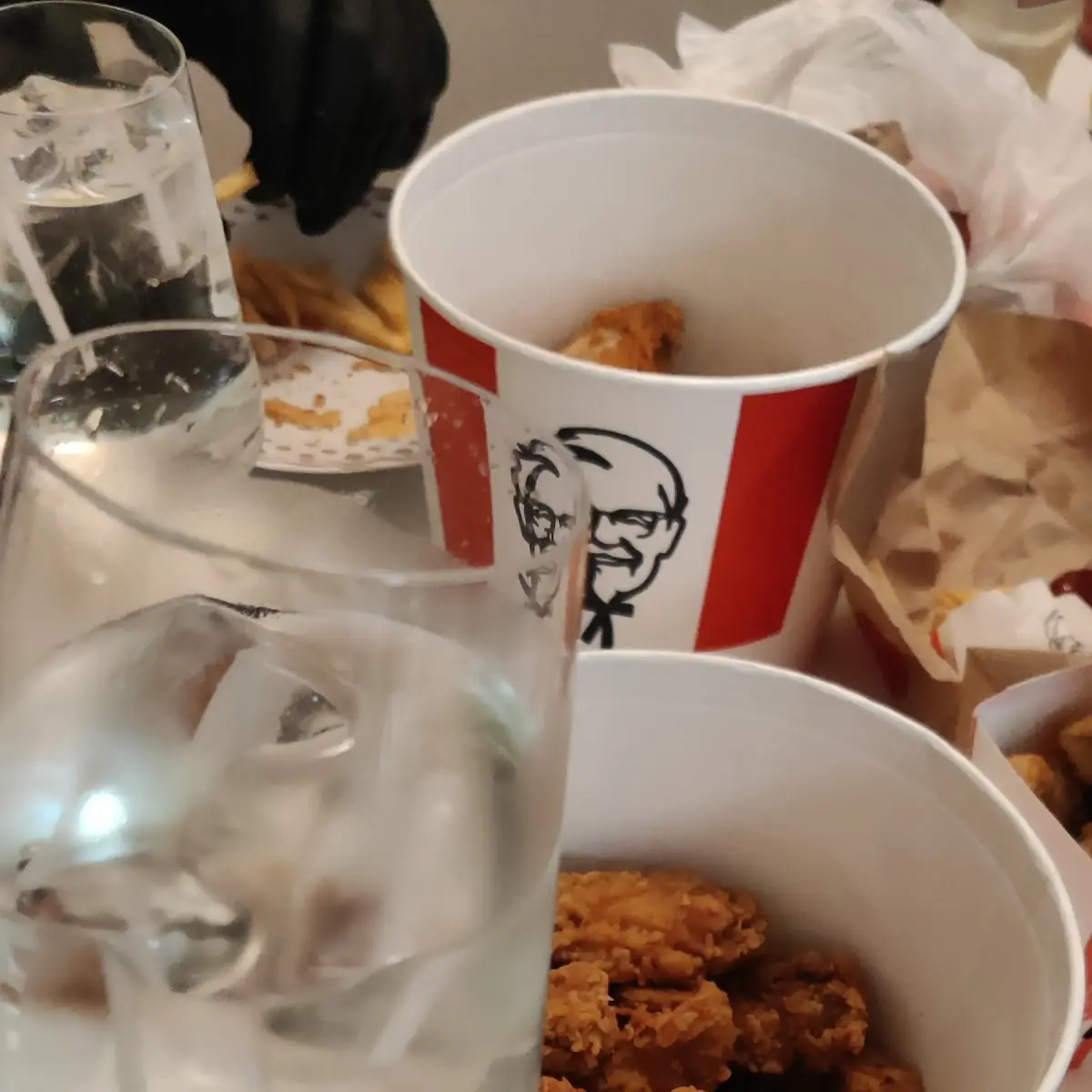 Kübel Chicken Wings