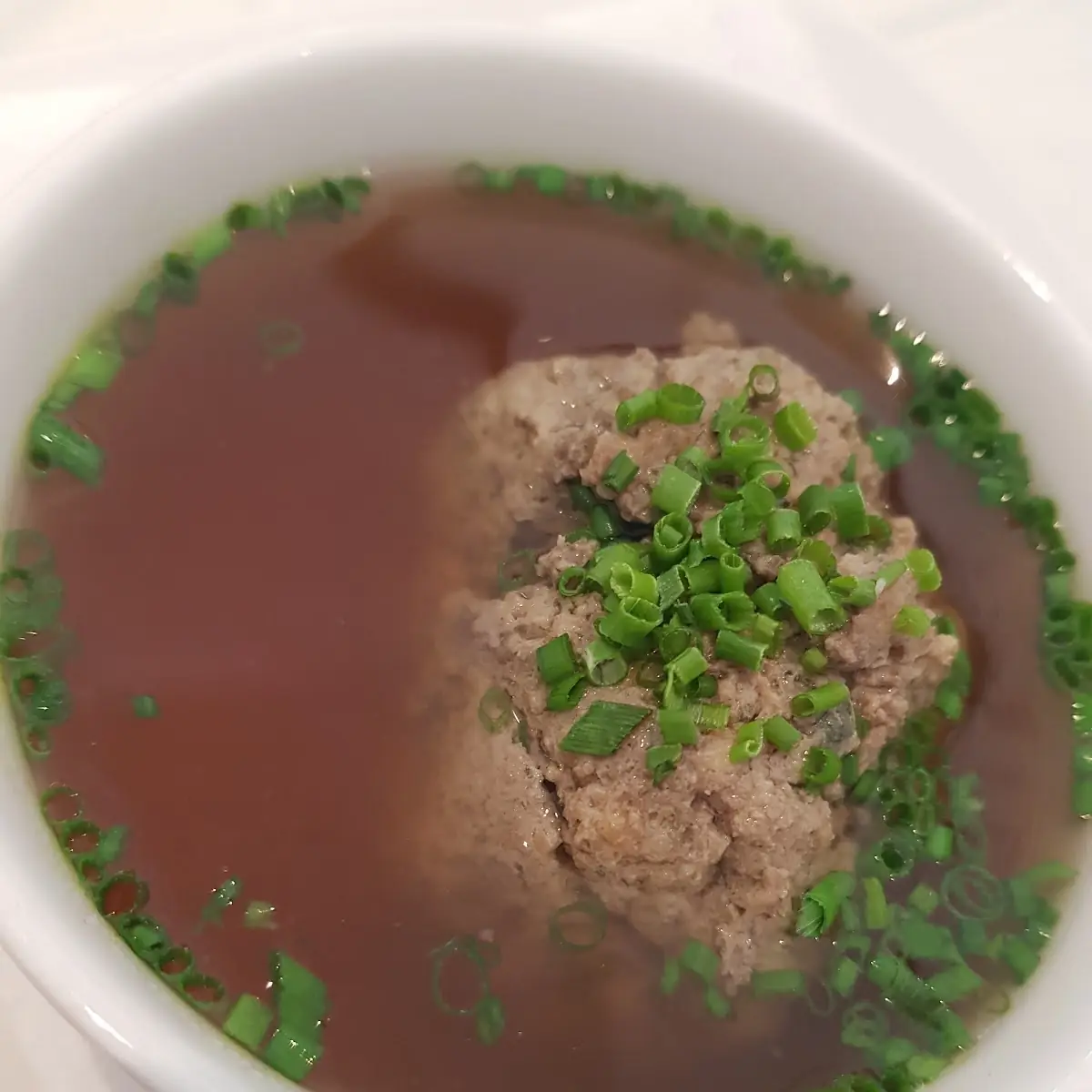 Leberknödelsuppe