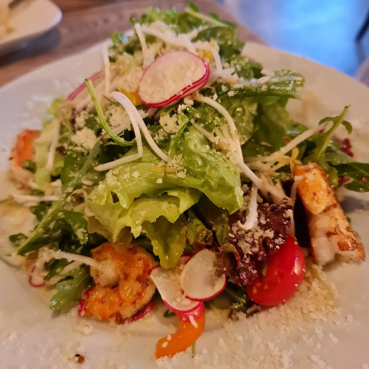 Frischer Salat Mit Garnelen