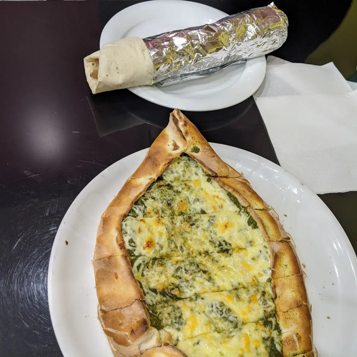 Pide Mit Spinat